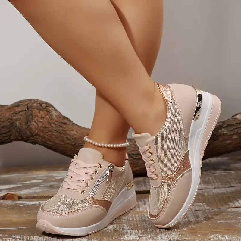 Van Delft Mode® | Orthopedische sneakers met veters en een zijrits voor dames
