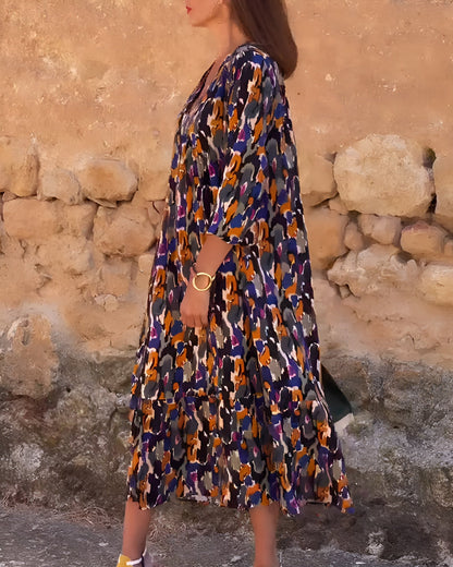Van Delft Mode® | V-hals jurk met retroprint