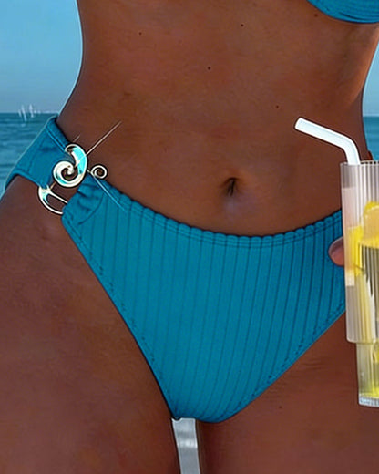 Verticale Patroon Metalen Gesp Gespleten Bikini