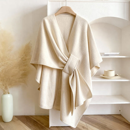 Van Delft Mode® | Comfortabele poncho met franjes
