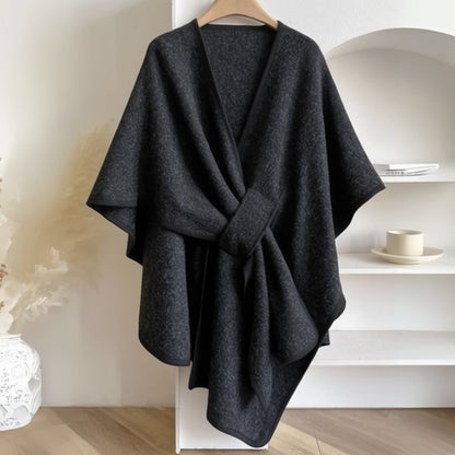 Van Delft Mode® | Comfortabele poncho met franjes
