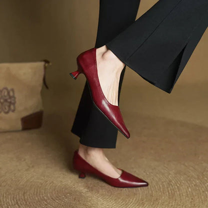 Van Delft Mode®| Verfijnde Puntige Leren Pumps