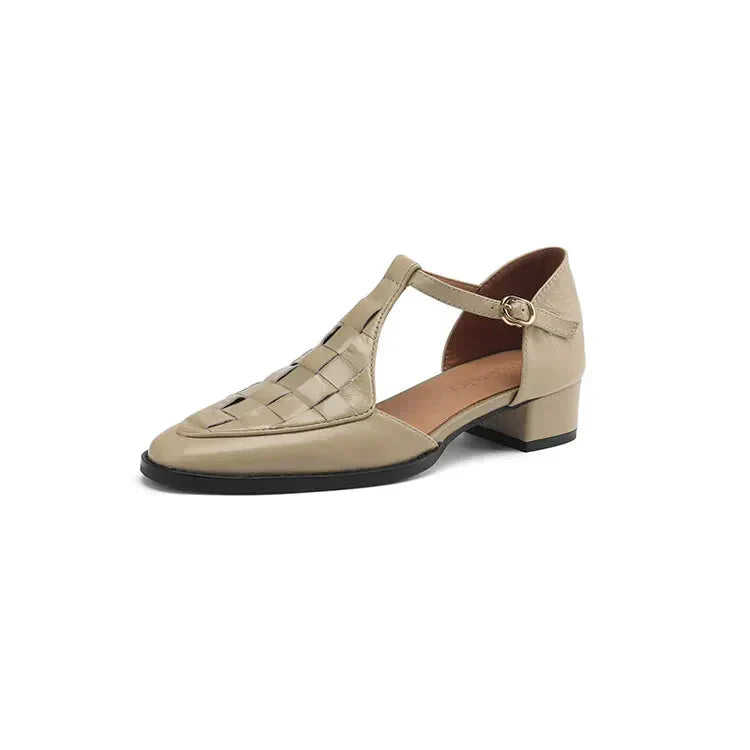Van Delft Mode®| Vintage Strap Heels