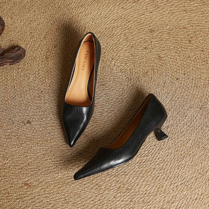 Van Delft Mode®| Verfijnde Puntige Leren Pumps