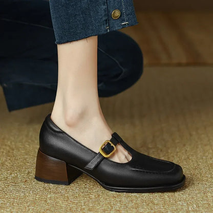 Van Delft Mode®| Elegante T-Strap Schoenen